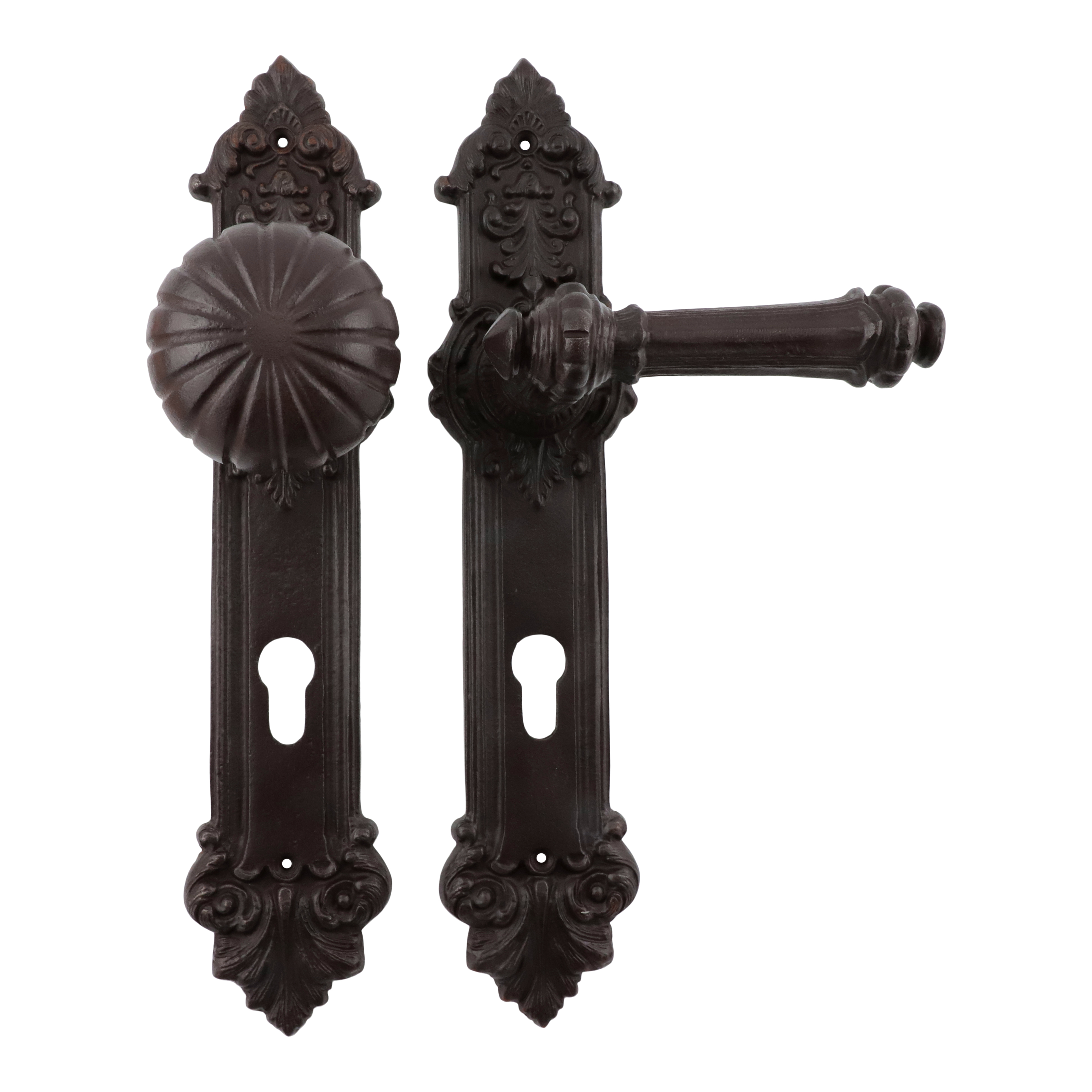 312.0014.60 Set di maniglie per porte d'ingresso con pomolo 7 cm in ferro antico stile guglielmino PZ 92 mm DIN destro