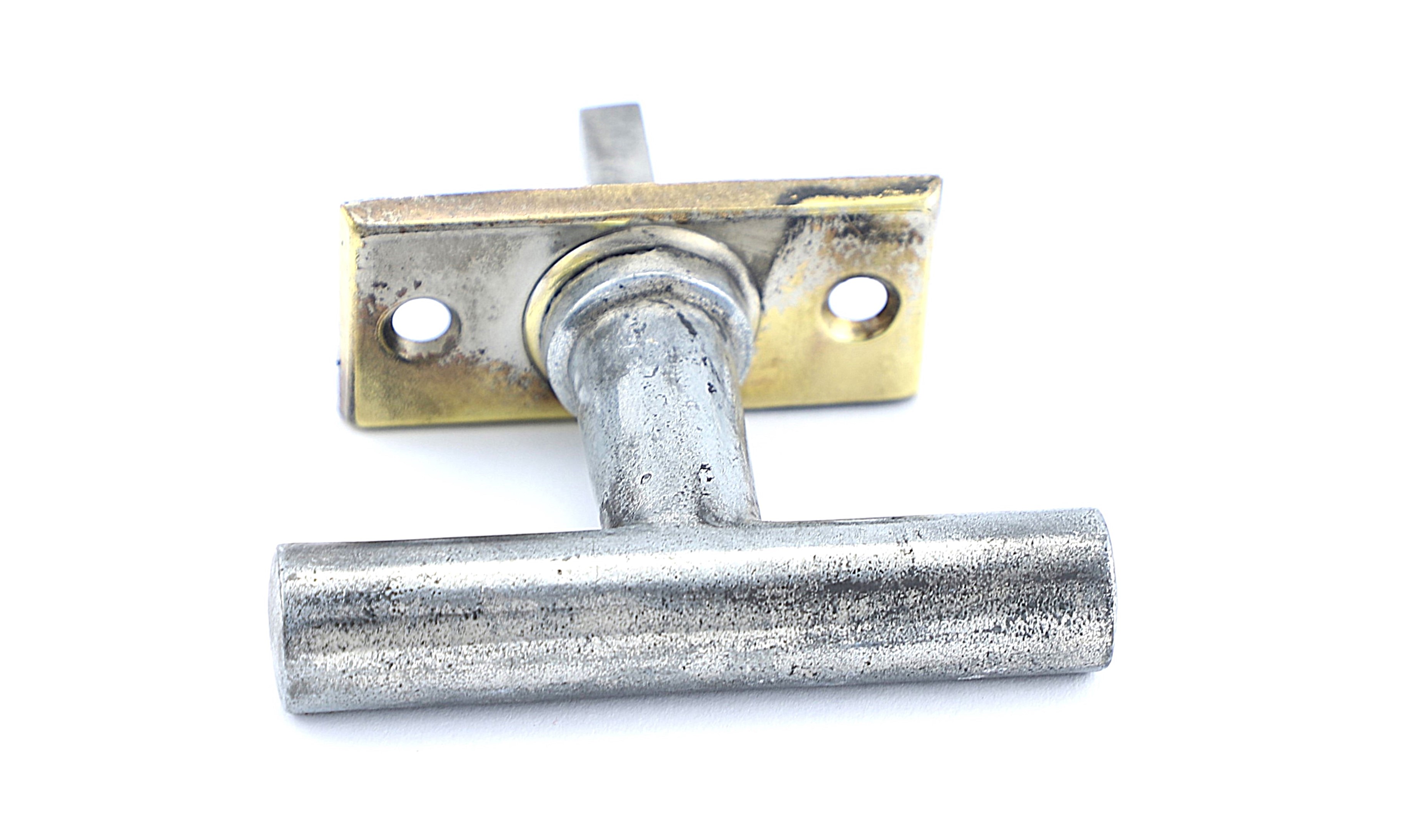 1.0127a.10 JCB originale anitke finestra oliva