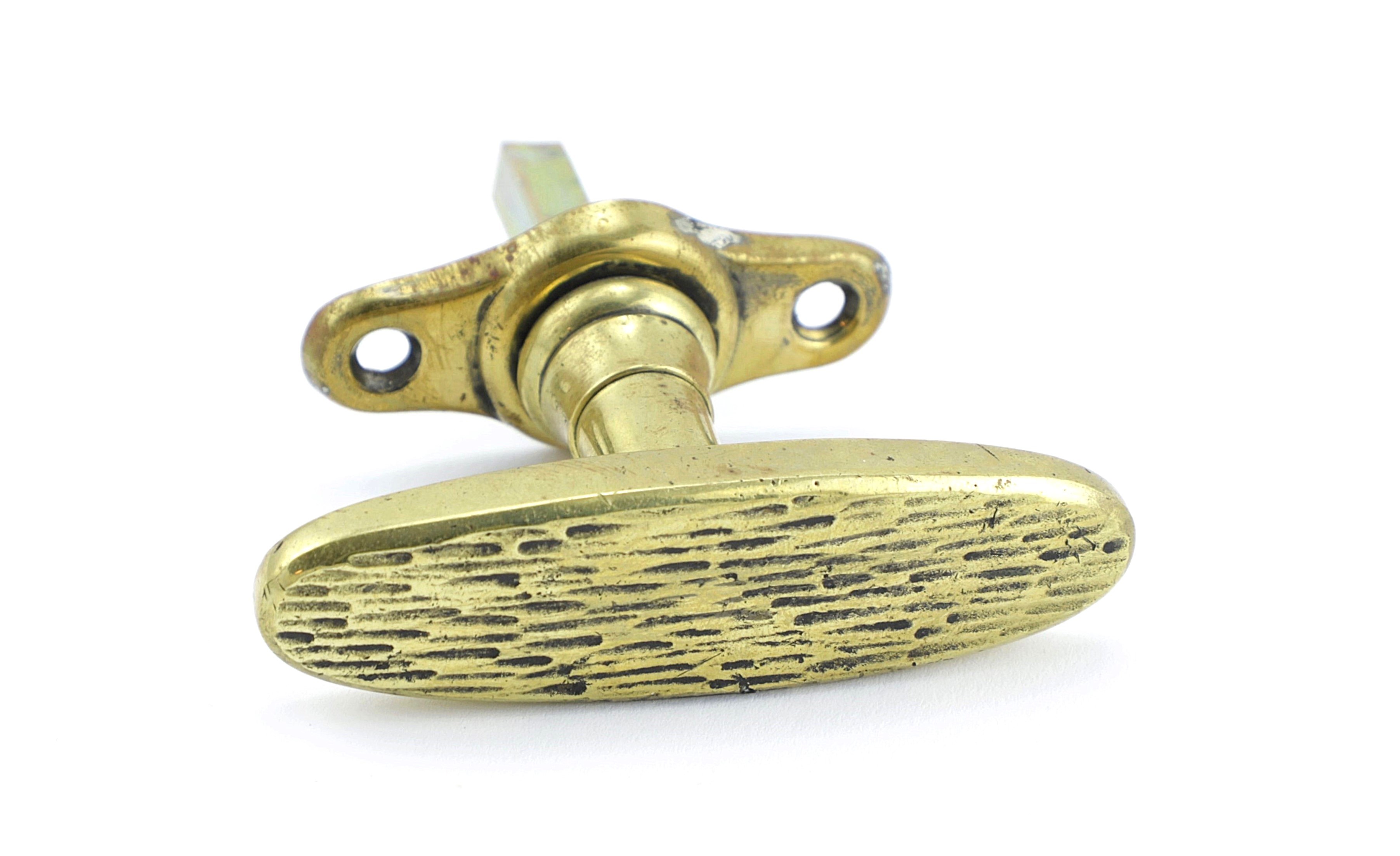1.0115a.35 JCB finestra originale antica oliva